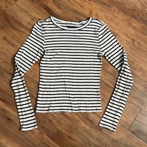 American Eagle Black and White Striped Long sleeve Crop, Women’s size Small